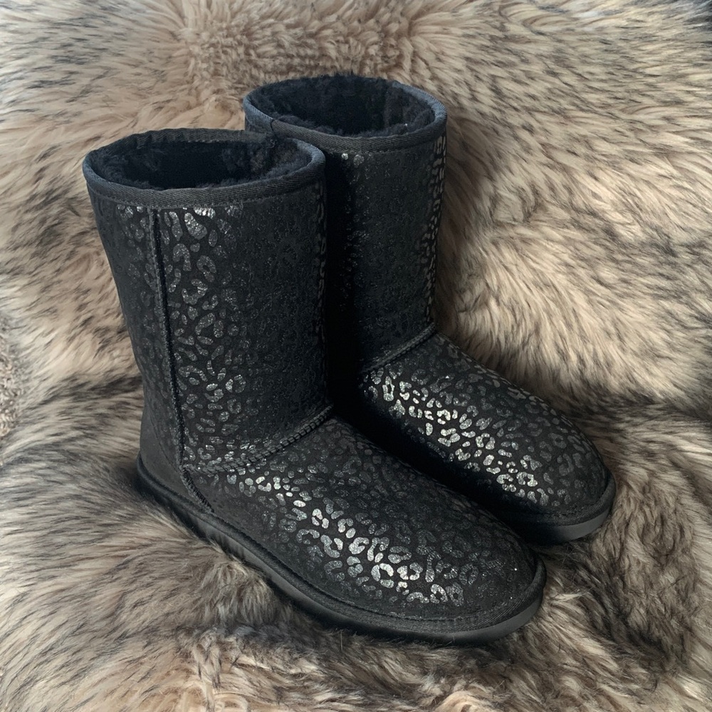 UGG Snow Leopard Classic Boots